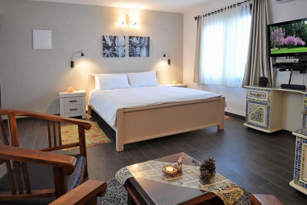 Miki'S Rosh Pina Chambre photo
